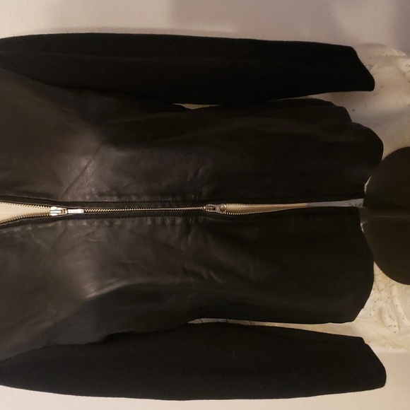 Women's Pendleton Leather Jacket with merino wool sleeves size Medium - Picture 3 of 9